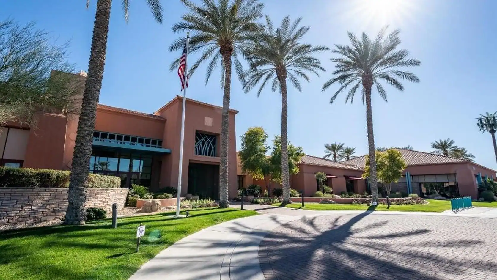 Resort style community landscaping in Sun City Grand in Surprise AZ, where the Grand rules and regulations apply